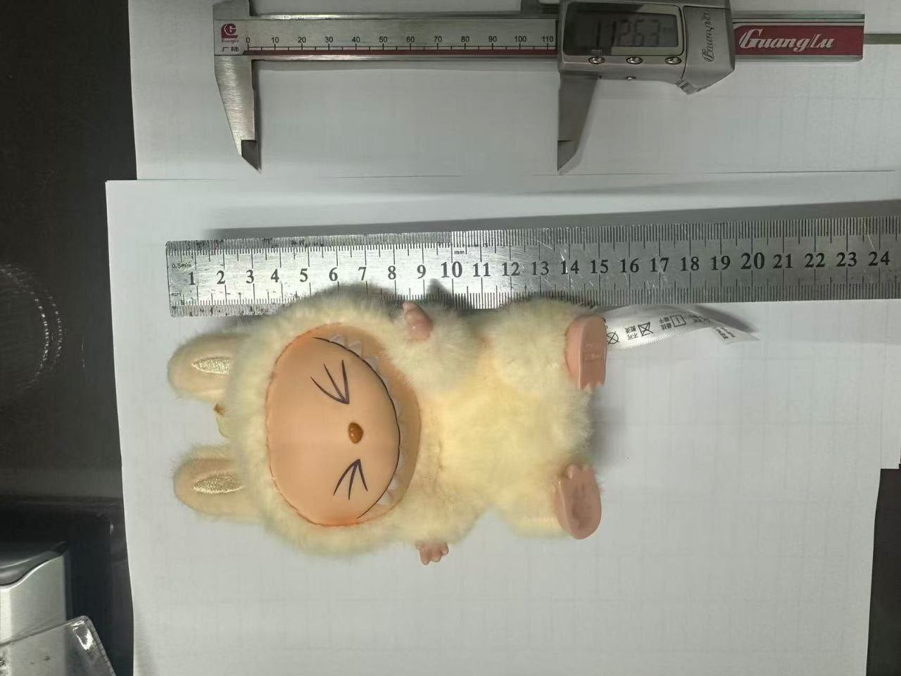 LABUBU EXCITING MACARON Plushie Blind POP MART